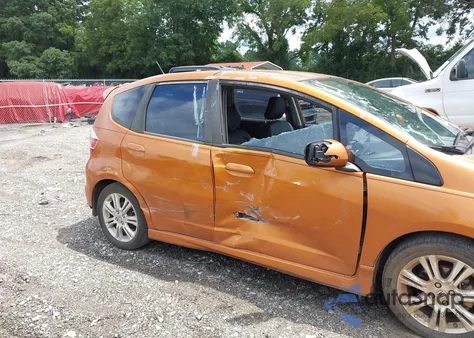 2009 Honda Fit Sport from USA, damaged, VIN JHMGE88619S016263